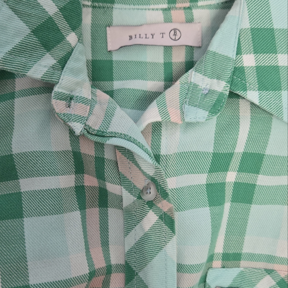 Billy T Shirt, Size Medium - Picture 6 of 9